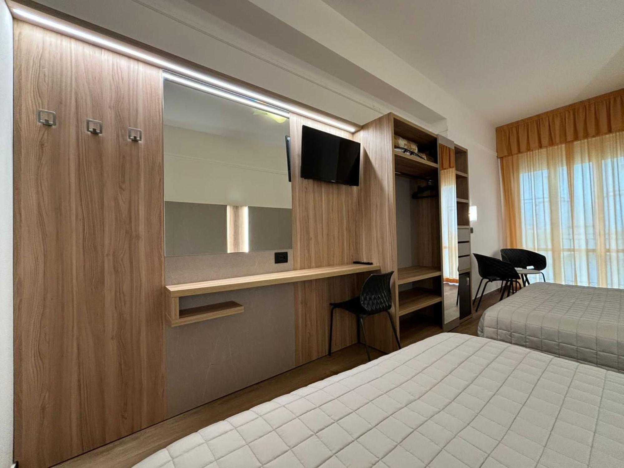 Hotel Cobalto Ρίμινι Εξωτερικό φωτογραφία