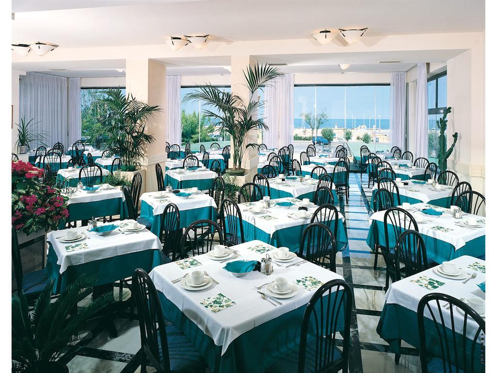 Hotel Cobalto Ρίμινι Εξωτερικό φωτογραφία